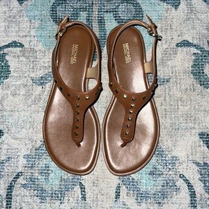 Michael Kors sandals in color cognac